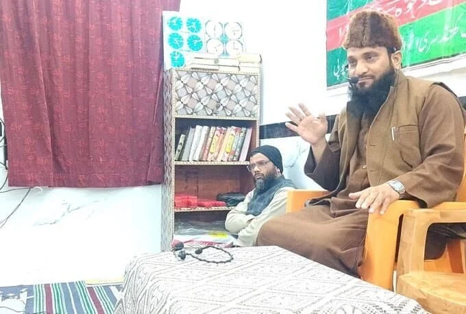 समाज सुधार पर इस्लामिक प्रवचन,धर्म गुरूओं ने अच्छा कार्य करने का दिया संदेश,समाज सुधार पर धार्मिक प्रवचन,इंद्री ग्रांट के टोला मझौवा,सिद्धार्थनगर समाचार,इटवा समाचार,samaj sudhar par islamik dharm guroon ne dala prakash,Islamic religious leaders shed light on social reform