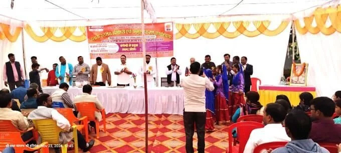 ब्लॉक स्तरीय संगोष्ठी एवं उन्मुखीकरण कार्यशाला, ब्लाक संसाधन केन्द्र इटवा,सिद्धार्थनगर समाचार,siddharthnagar news,
