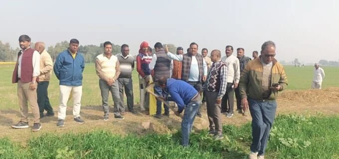 सरकारी जमीन पर अवैध कब्जा को किया गया अतिक्रमण मुक्त,सरकारी जमीन नवीन परती,बंजर परती,तहसील इटवा,विकास खण्ड खुनियांव,ग्राम पंचायत तुरकौलिया,सिद्धार्थनगर समाचार,