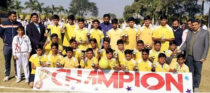 सेंट एंजेल्स स्कूल,फुटबॉल प्रतियोगिता,येलो हाउस बना विजेता,बागपत समाचार,bagpat news, फुटबॉल प्रतियोगिता सेंट एंजेल्स स्कूल बागपत,football competition saint angels school baghpat,
