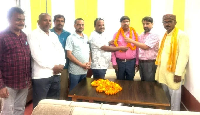 ग्रामीण पत्रकार एसोसिएशन उत्तर प्रदेश,डॉ बलराम त्रिपाठी,बस्ती मण्डल अध्यक्ष,सिद्धार्थनगर समाचार,इटवा समाचार,dr balram tripathi became president gpa basti division,