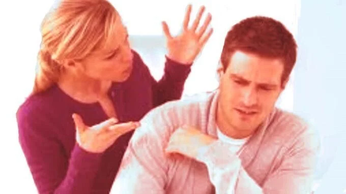 husband and wife fight,कलयुग में पति-पत्नी का पवित्र रिश्ता भी हो रहा तारतार,थाना मिश्रौलिया,सिद्धार्थनगर समाचार,पत्नी पर हत्या का आरोप,kaliyuga sacred relationship between husband and wife being torn apart,पति-पत्नी के बीच मारपीट,