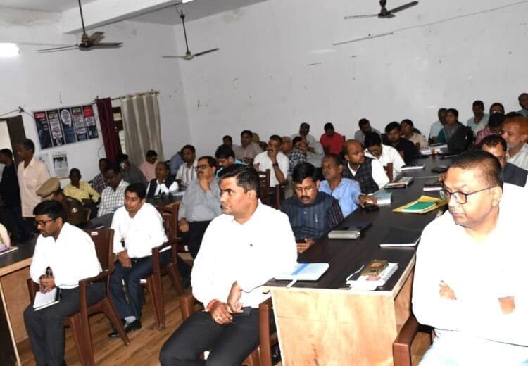 tahsil diwas with dm itwa PI 02,जिलाधिकारी सिद्धार्थनगर शिवशरणप्पा जीएन,तहसील इटवा,सम्पूर्ण तहसील समाधान दिवस इटवा,complete tehsil solution day district magistrate tehsil itwa,