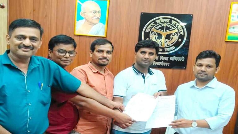 कैशलैस चिकित्सा योजना में शिक्षणेत्तर कर्मियों को शामिल करने की मांग
