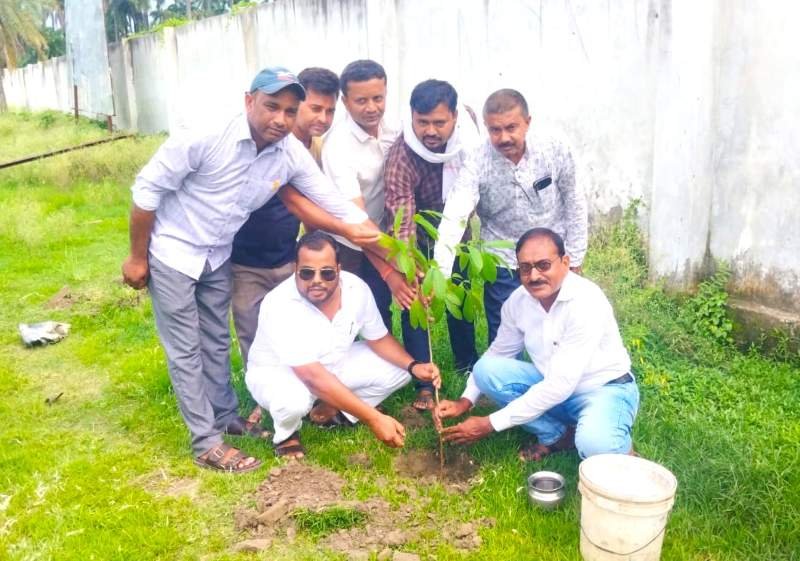 Indian Journalist Association Vaishali Meeting Lalganj Ek Ped Maan Ke Nam