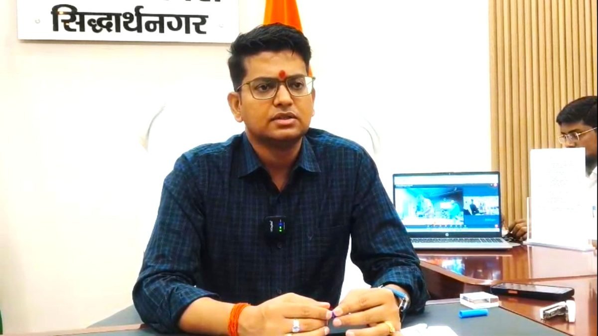 Siddharthnagar Dm Nepal Bhote Koshi Flood Helpline,Siddharthnagar DM Shivsharanappa GN on Nepal Bhote Koshi flood situation,